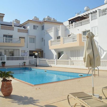 Kapparis Penthouse Apartment พาราลิมนี ภายนอก รูปภาพ