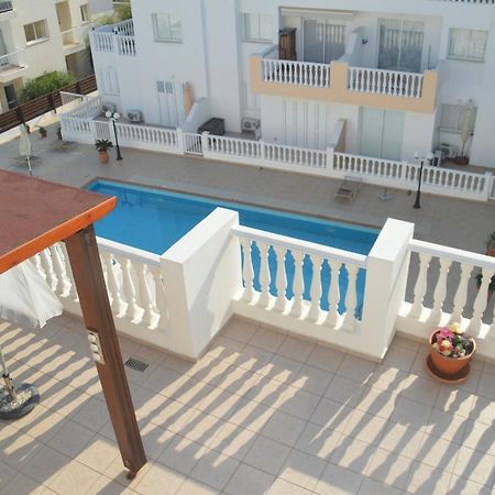 Kapparis Penthouse Apartment พาราลิมนี ภายนอก รูปภาพ