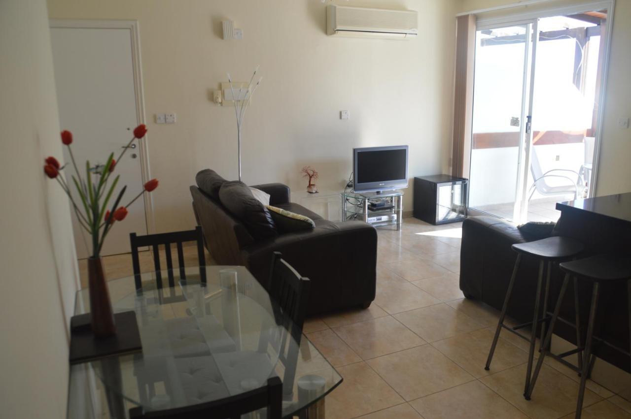 Kapparis Penthouse Apartment พาราลิมนี ภายนอก รูปภาพ