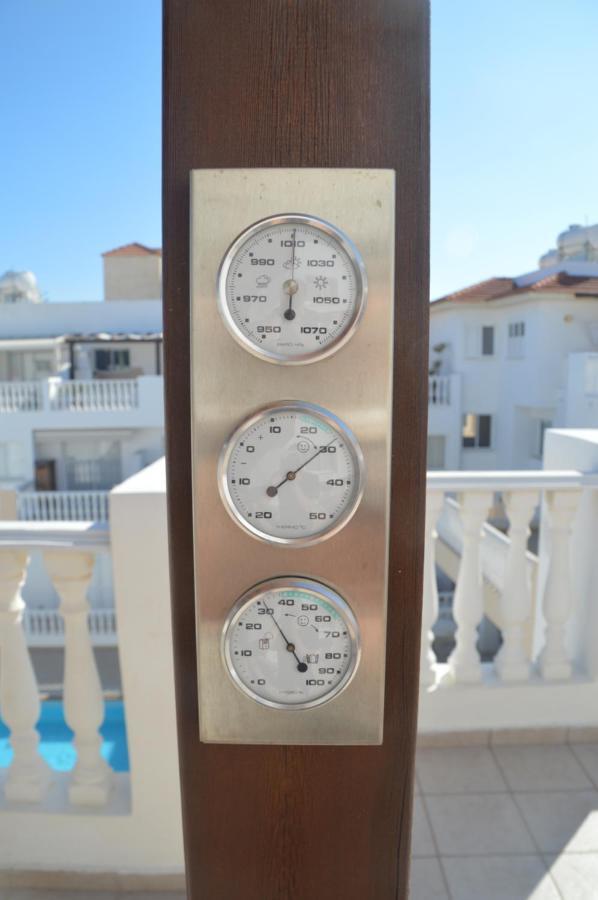 Kapparis Penthouse Apartment พาราลิมนี ภายนอก รูปภาพ