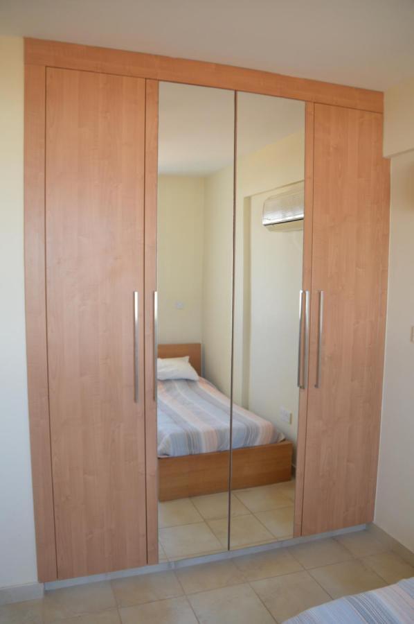 Kapparis Penthouse Apartment พาราลิมนี ภายนอก รูปภาพ